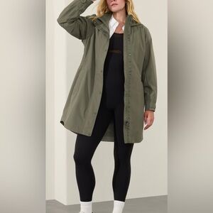 Athleta grew Rainout Sutro Long Trench size 1X